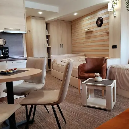 Select Lux Angella-konaci Apartment